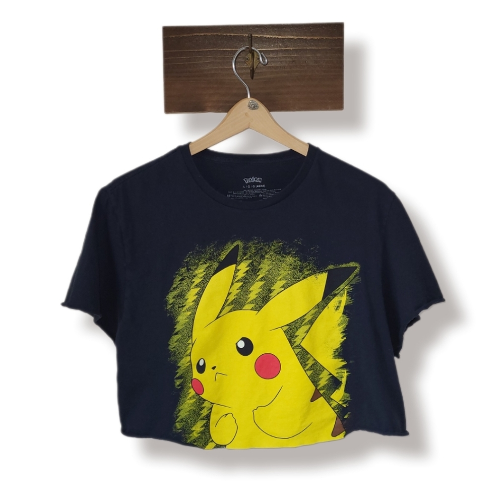Pikachu Graphic Cropped Tee